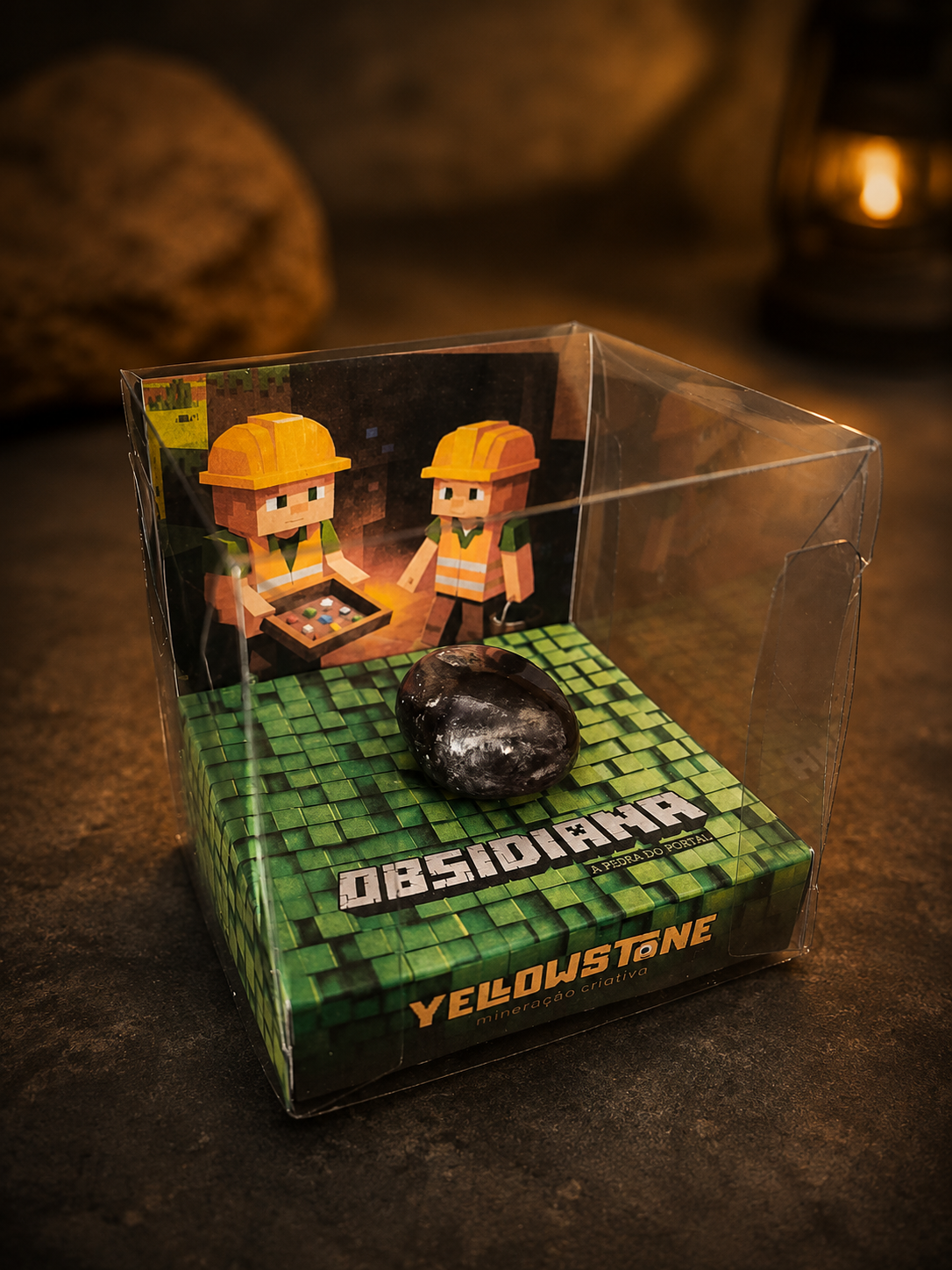 Pedra apresentada em embalagem personalizada Yellowstone Mineração Criativa.